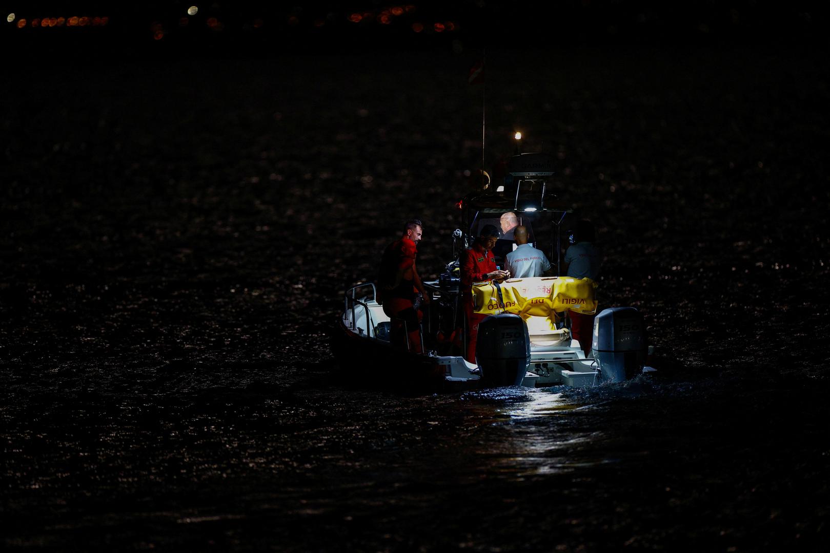 An emergency and rescue service boat navigates on the sea near the site where a luxury yacht sank, off the coast of Porticello, near the Sicilian city of Palermo, Italy, August 19, 2024. REUTERS/Guglielmo Mangiapane Photo: GUGLIELMO MANGIAPANE/REUTERS