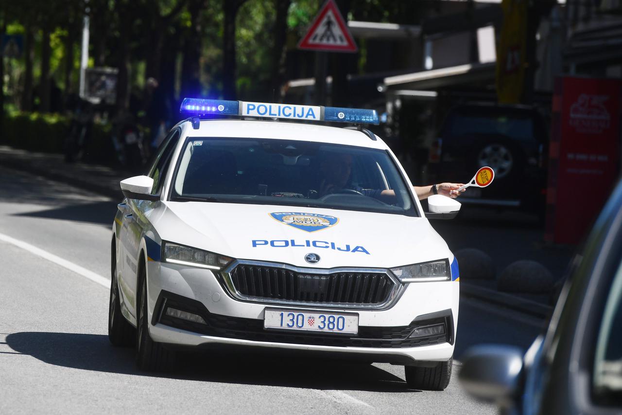 Knin: Prometna policija u osiguranju najavljenog okupljanja