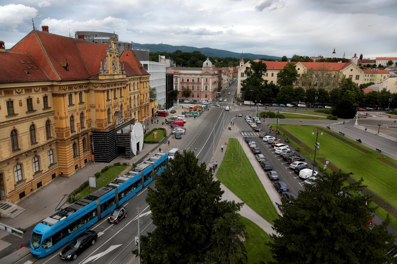 trg maršala tita