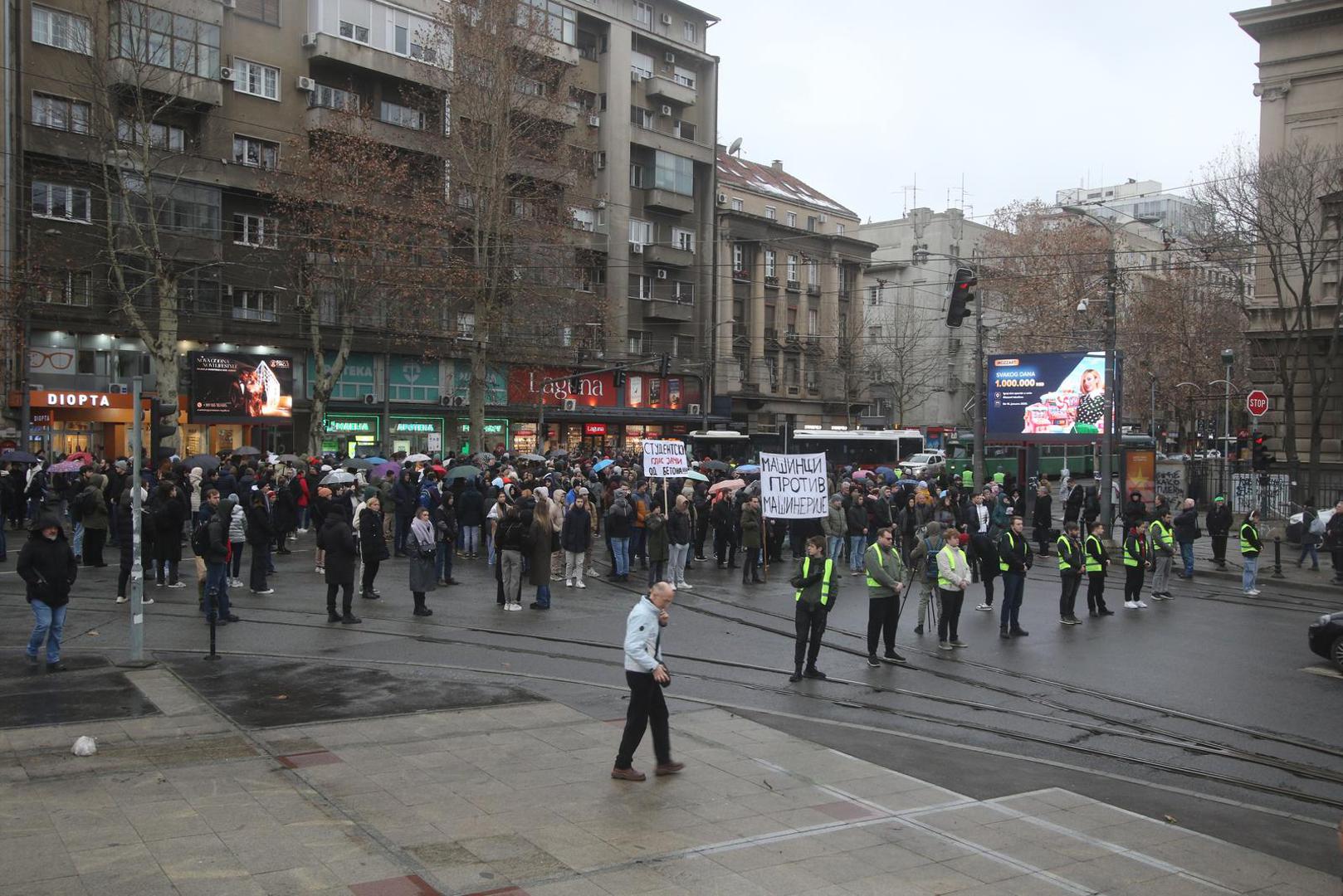 03, January, 2025, Belgrade - Students of the University of Belgrade, led by students of the Faculty of Electrical Engineering, came out to Vuk's monument, where they blocked traffic as part of the action "Stop, Serbia" in order to hold a 29-minute rally - for 29 victims, and the post was dedicated to the victims in Novi Sad, but also to the victims in Arilje and Cetinje. Photo: S.S./ATAImages

03, januar, 2025, Beograd - Studenti Beogradskog Univerziteta predvodjeni studentima Elektrotehnickog fakulteta izasli su kod Vukovog spomenika, gde su blokirali saobracaj u sklopu akciji "Zastani, Srbijo" kako bi odrzali skup 29 minuta - za 29 zrtava, a posta je odata stradalima u Novom Sadu, ali i ubijenima u Arilju i na Cetinju.  Photo: S.S./ATAImages Photo: S.S./ATA Images/PIXSELL