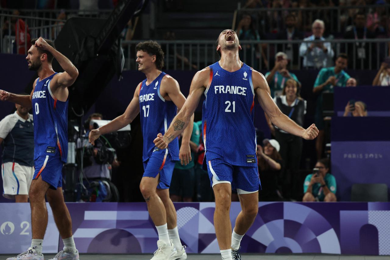 Basketball 3x3 - Men's Play-in Games - Serbia vs France