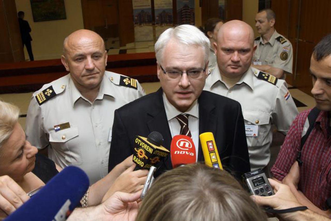 josipović, nato (1)