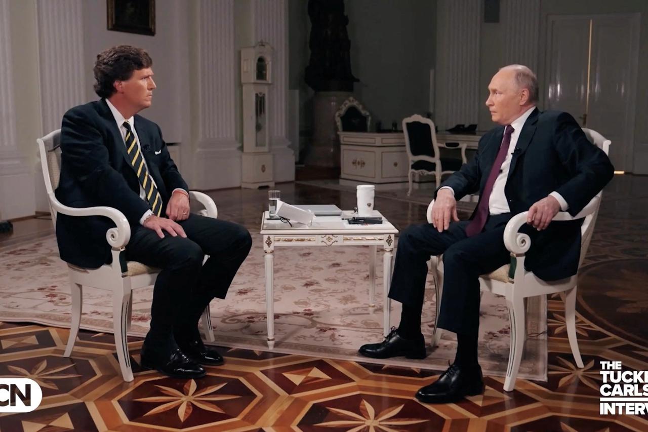 Vladimir Putin i Tucker Carlson