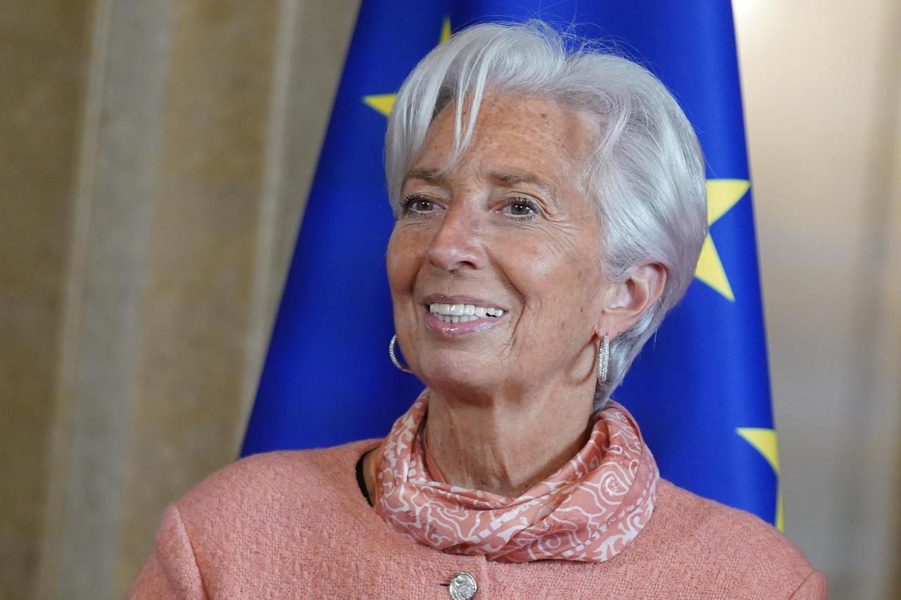 ECB President Lagarde visits Hamburg