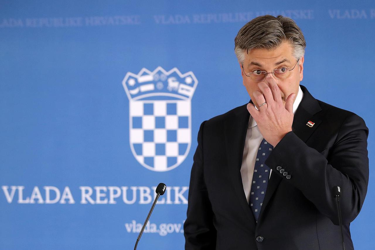 Zagreb: Nakon sjednice Vlade, premijer Plenković obratio se medijima