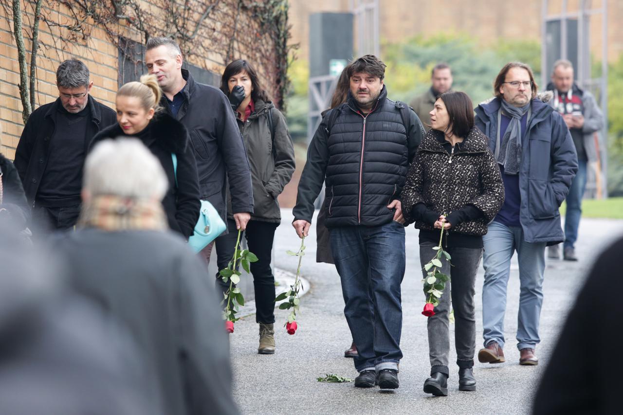 Posljednji ispraćaj Mirjane Rogine