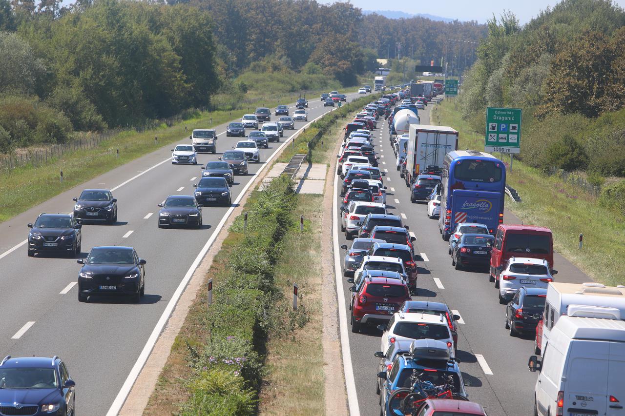 Karlovac: Prometne gužve na autocesti A1