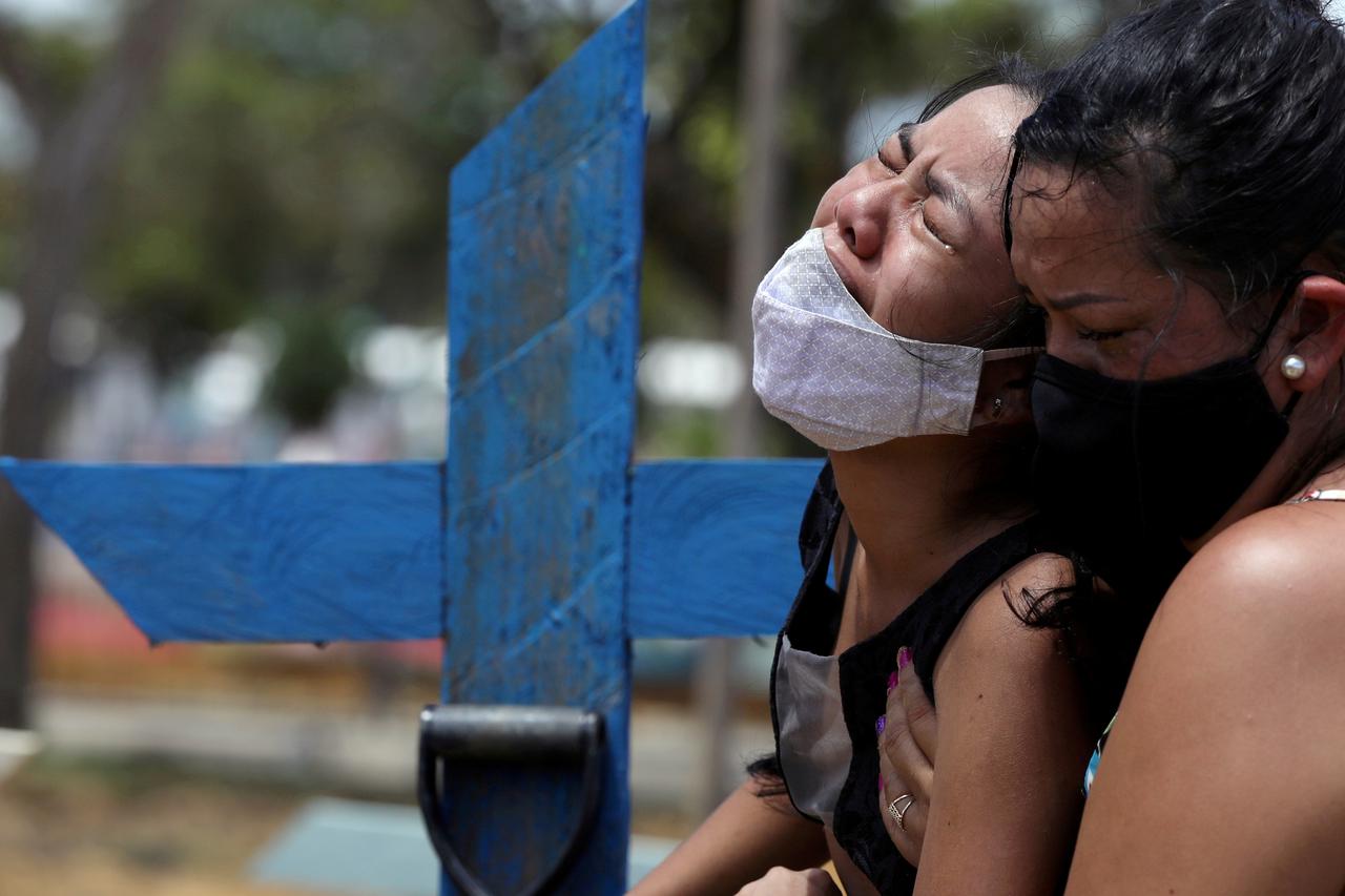 FILE PHOTO: Outbreak of the coronavirus disease (COVID-19), in Manaus