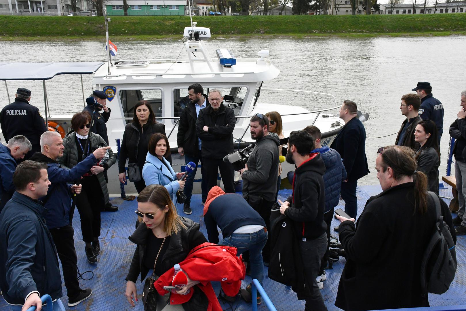 26.03.2024., Staraa Gradiska - Potpredsjednik Vlade i ministar unutarnjih poslova RH Davor Bozinovic obisao je drzavnu granicu i policijske sluzbenike koji rade na zastiti drzavne granice i suzbijanju nezakonitih migracija na podrucju Policijske uprave brodsko-posavske. Photo: Ivica Galovic/PIXSELL