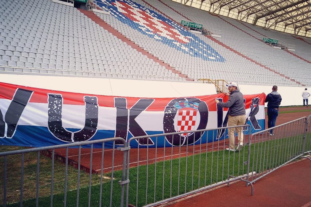 Osijek: Kvalifikacije za Svjetsko prvenstvo, Hrvatska - Slovačka