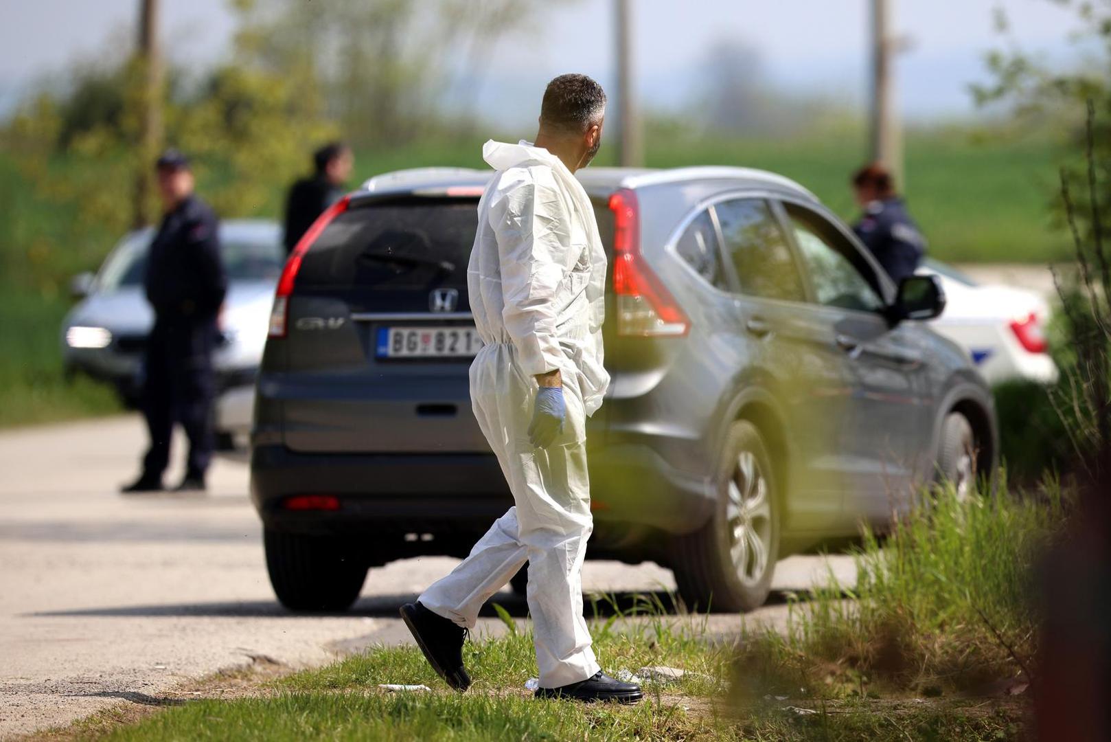 05.05.2023., Dubona, Srbija - Policijski ocevidu selu Dubona kod Mladenovca gdje je sinoc doslo do pucnjave u kojoj je ubijeno osmero ljudi, a ranjeno ih je najmanje 15. Policija je pokrenula akciju "Vihor" i na teren poslala sve raspolozive snage. Photo: Armin Durgut/PIXSELL