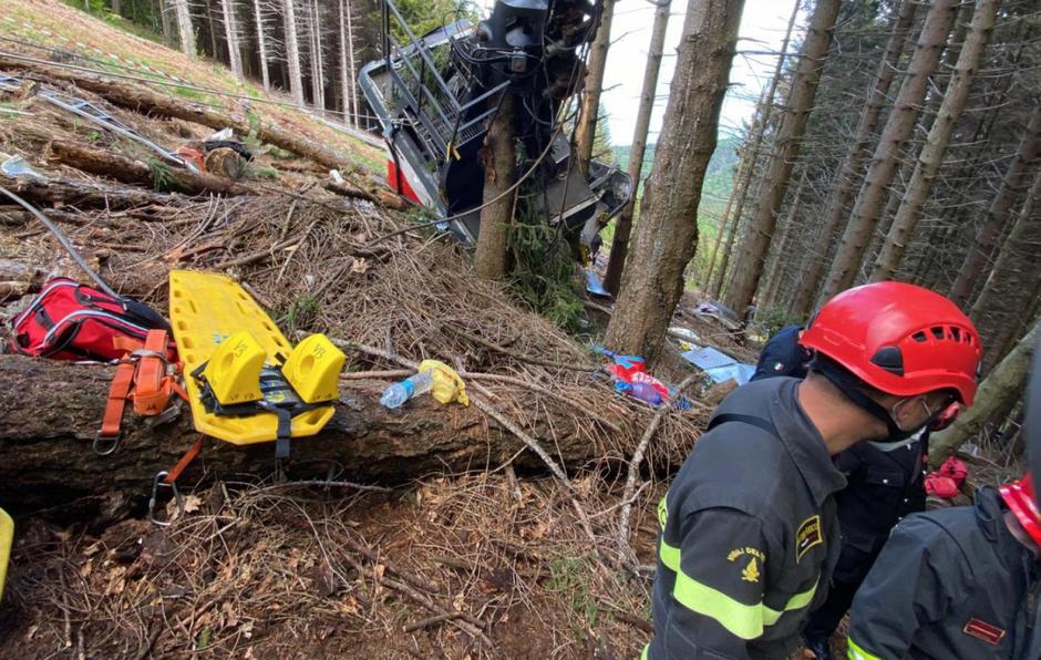 ITALY-CABLE CAR CRASH