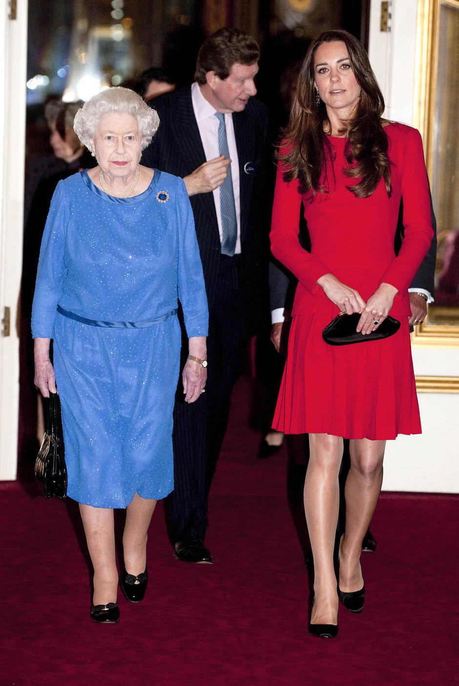 kraljica elizabeta kate middleton