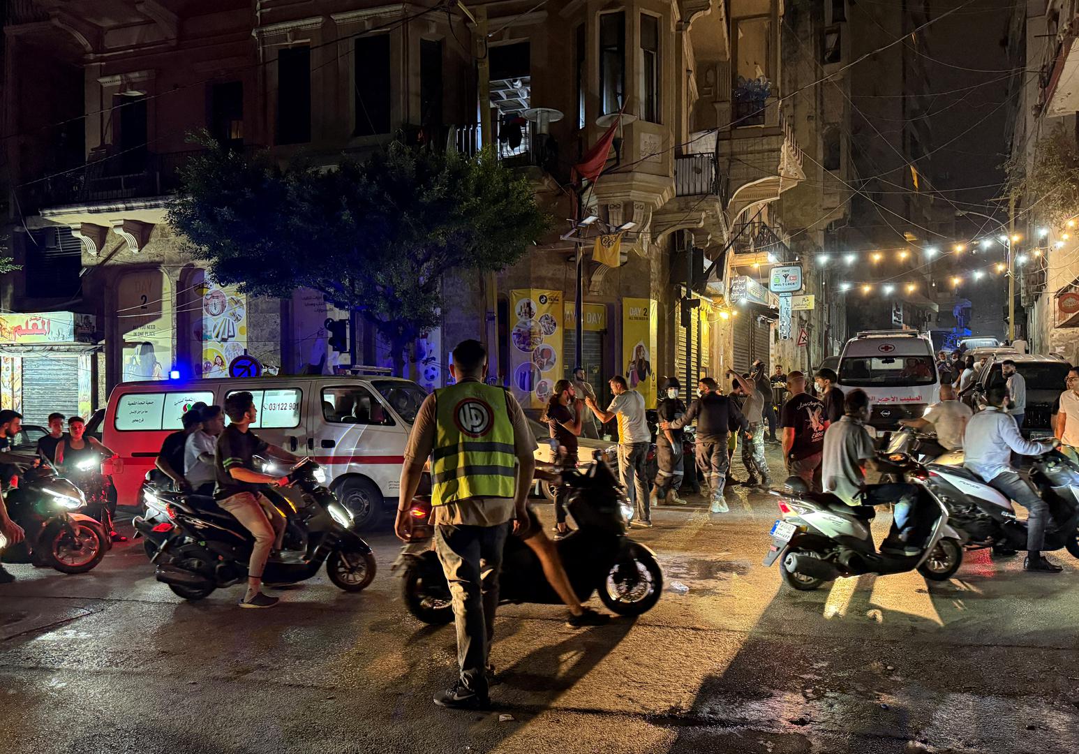 People gather near the site of an Israeli strike, amid the ongoing hostilities between Hezbollah and Israeli forces, in Beirut, Lebanon, October 10, 2024. REUTERS/Emilie Madi Photo: EMILIE MADI/REUTERS