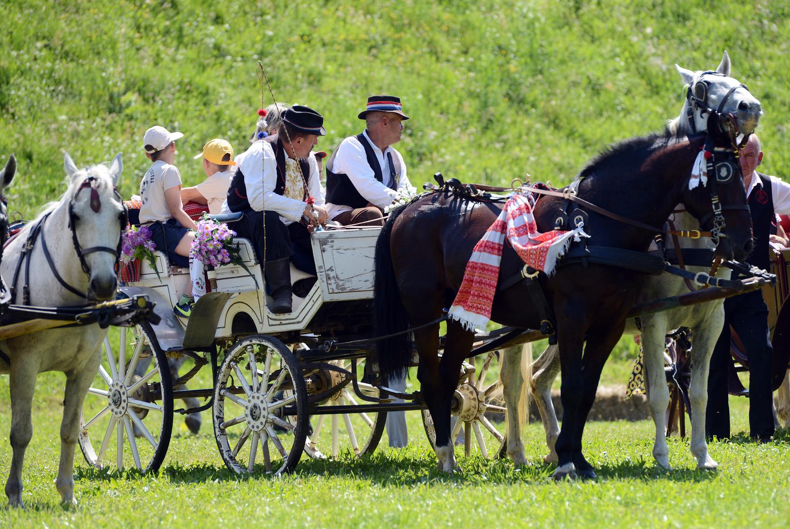 U varaždinskom kraju tradicija se brižno njeguje, goste dočekuje brojnim atrakcijama, a samo
u dvije godine otvoreno je i dvadesetak ‘kuća s pričom’, koje mogu primiti stotinjak gostiju