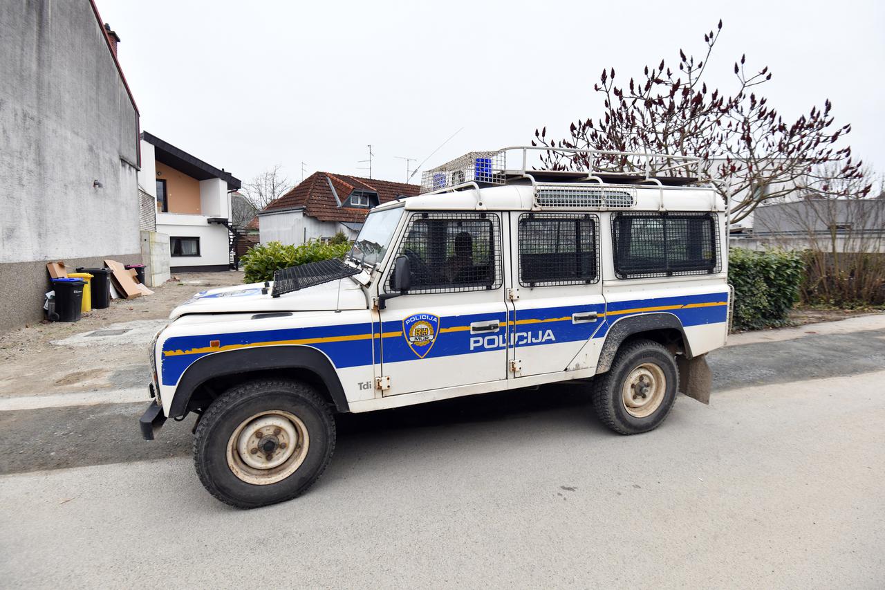 Varaždin: Policija pred kućom zastupnice Barbare Antolić Vupore