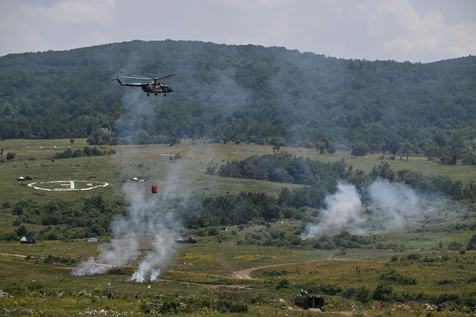 Na Pasuljanskoj livadi u tijeku je velika taktička vježba srpske vojske nazvana "Vatreni udar 2024".