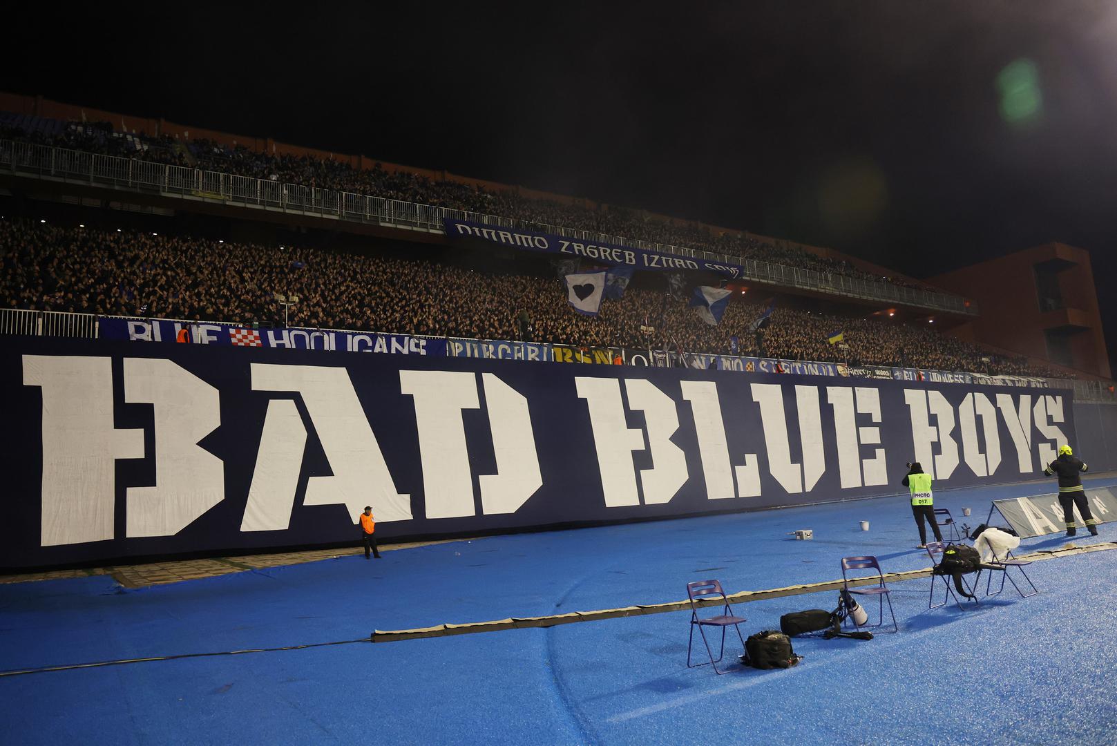 Na stadionu se skupilo oko 20.000 navijača