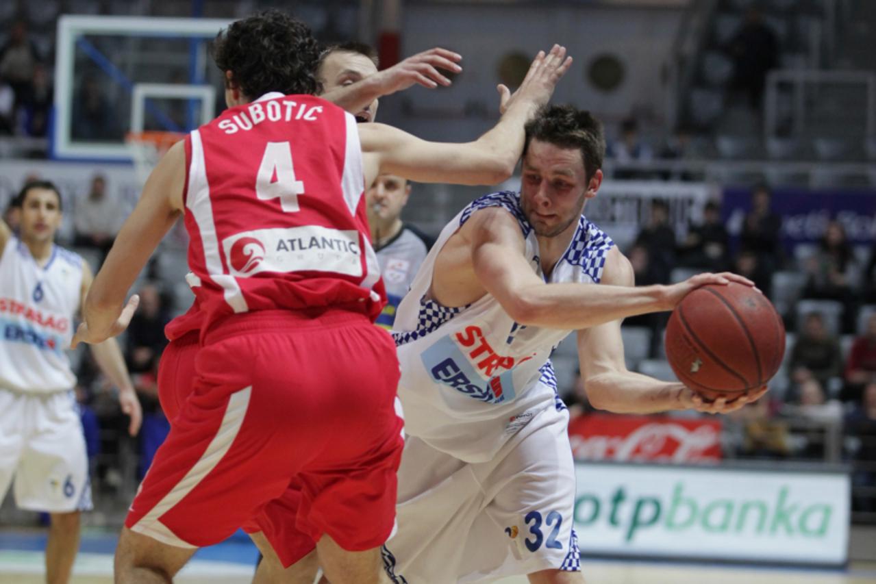 '30.03.2010., Zadar - Kosarkasko prvenstvo Hrvatske - susret izmedju KK Zadar i KK Cedevita. Marko Car u napadu. Photo: Filip Brala/PIXSELL'