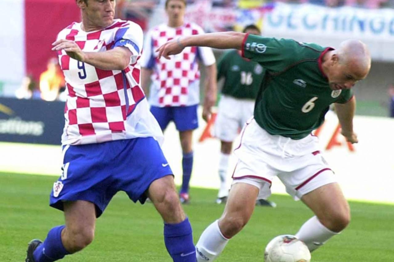 'za sport...niigata......SP nogomet ..Japan / Korea..03.06.02. hrvatska - mexico 0 : 1 //suker i torrado snimio sinisa hancic'