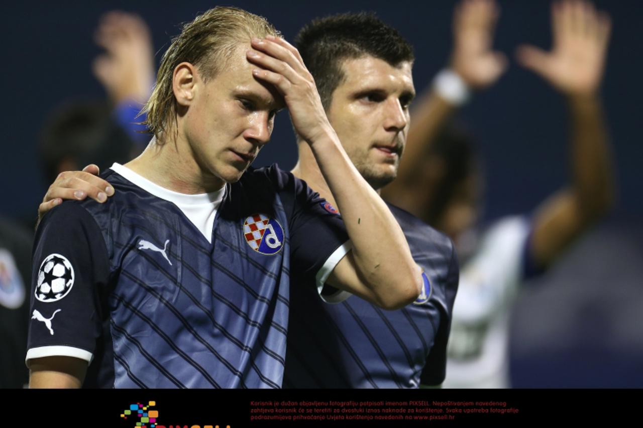 '18.09.2012., Zagreb, stadion u Maksimiru - Nogometna utakmica 1. kola UEFA Lige prvaka. GNK Dinamo - FC Porto. Domagoj Vida, Fatos Beqiraj. Photo: Sanjin Strukic/PIXSELL'