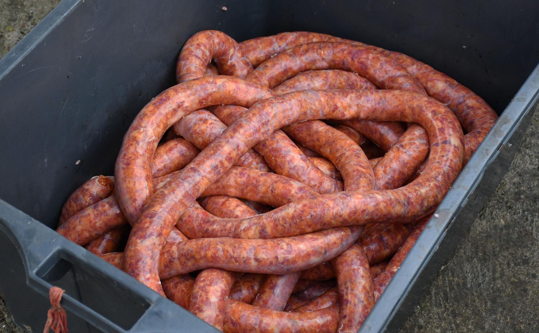 05.12.2020., Jaruge, Slavonski Brod - Tradicionalna slavonska svinjokolja kod domaćina Alojzija i Zlatka Ilijašević.

Photo: Ivica Galovic/PIXSELL