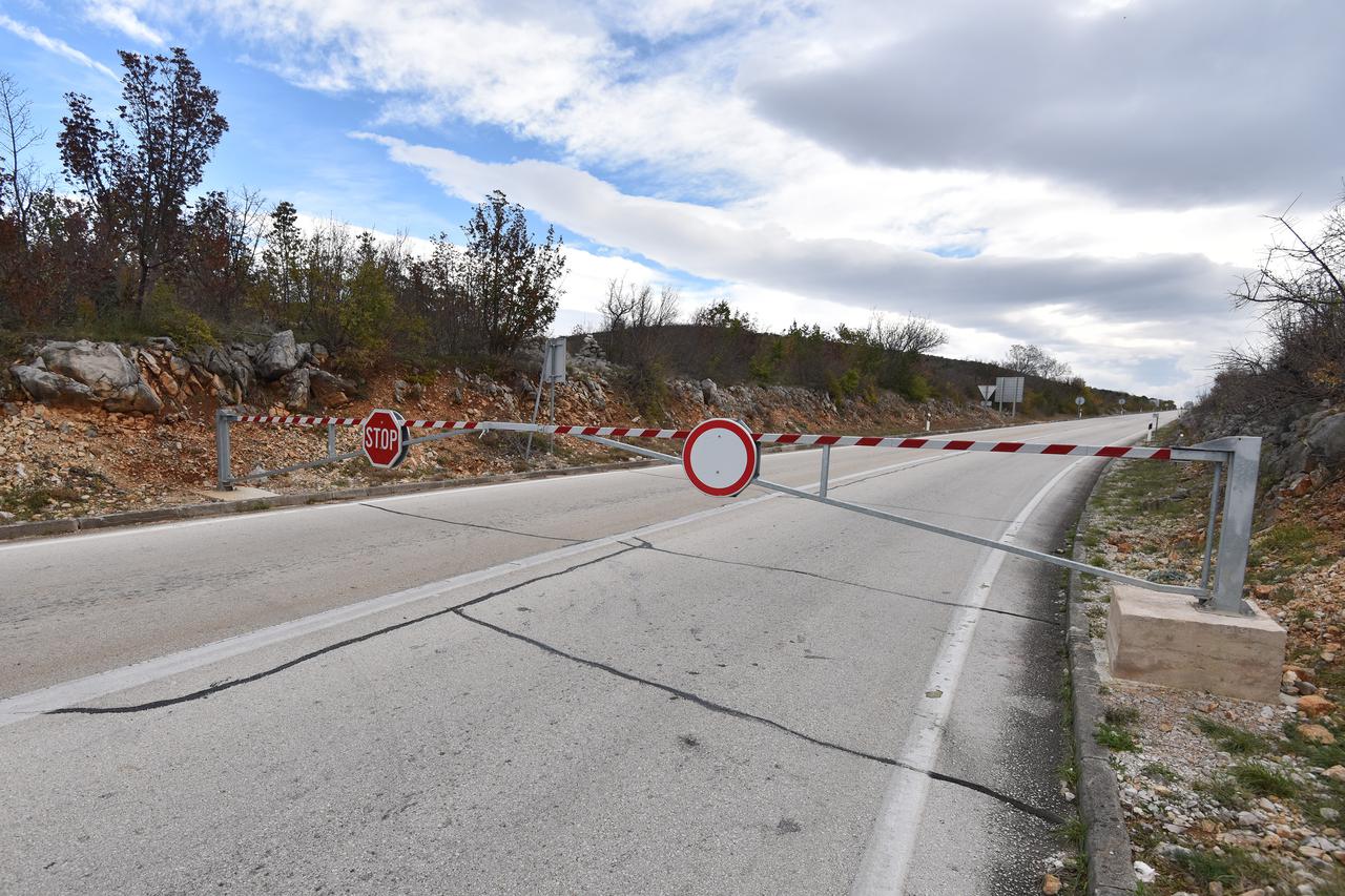 Orkanska bura i dalje puše na zadarskom podru?ju