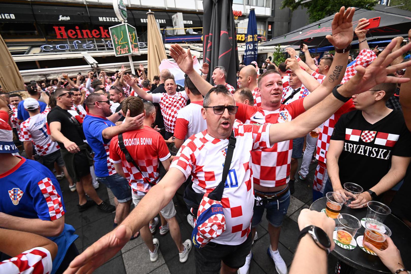 18.06.2023.,Rotterdam, Nizozemska - Navijacko ozracje u centru grada uoci vecerasnje utakmice finala Lige nacija izmedju Hrvatske i Spanjolske Photo: Marko Lukunic/PIXSELL