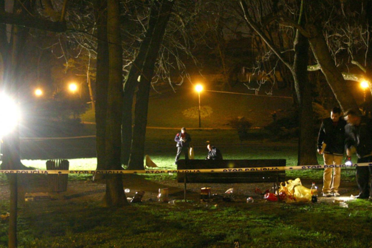 '16.03.2012., Zagreb - Policija obavlja ocevid u parku Ribnjak gdje je u masovnoj tucnjavi nozem nasmrt izboden 17-godisnji Frano Despic.  Photo: Goran Jakus/PIXSELL'