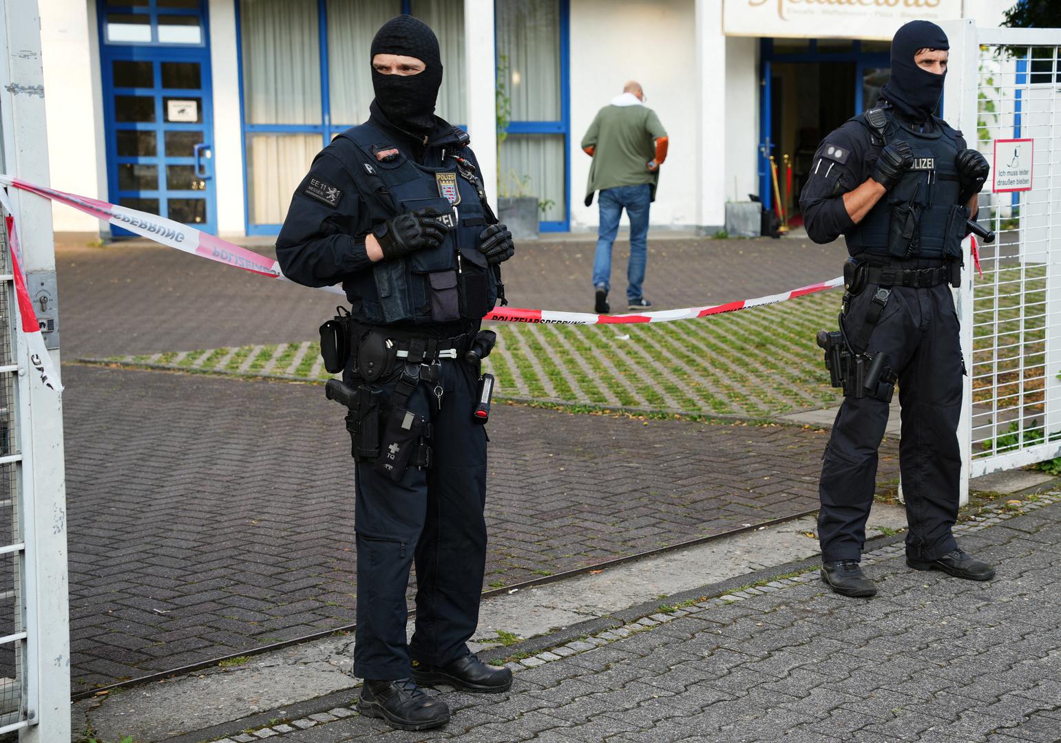 Police secures the area at the "Zentrum der islamischen Kultur Frankfurt e.V." after Germany's interior ministry has banned the Islamic Centre Hamburg (IZH) association and its subsidiary organizations, saying it pursues radical Islamist goals in Frankfurt, Germany, July 24, 2024.    REUTERS/Maximilian Schwarz Photo: MAXIMILIAN SCHWARZ/REUTERS