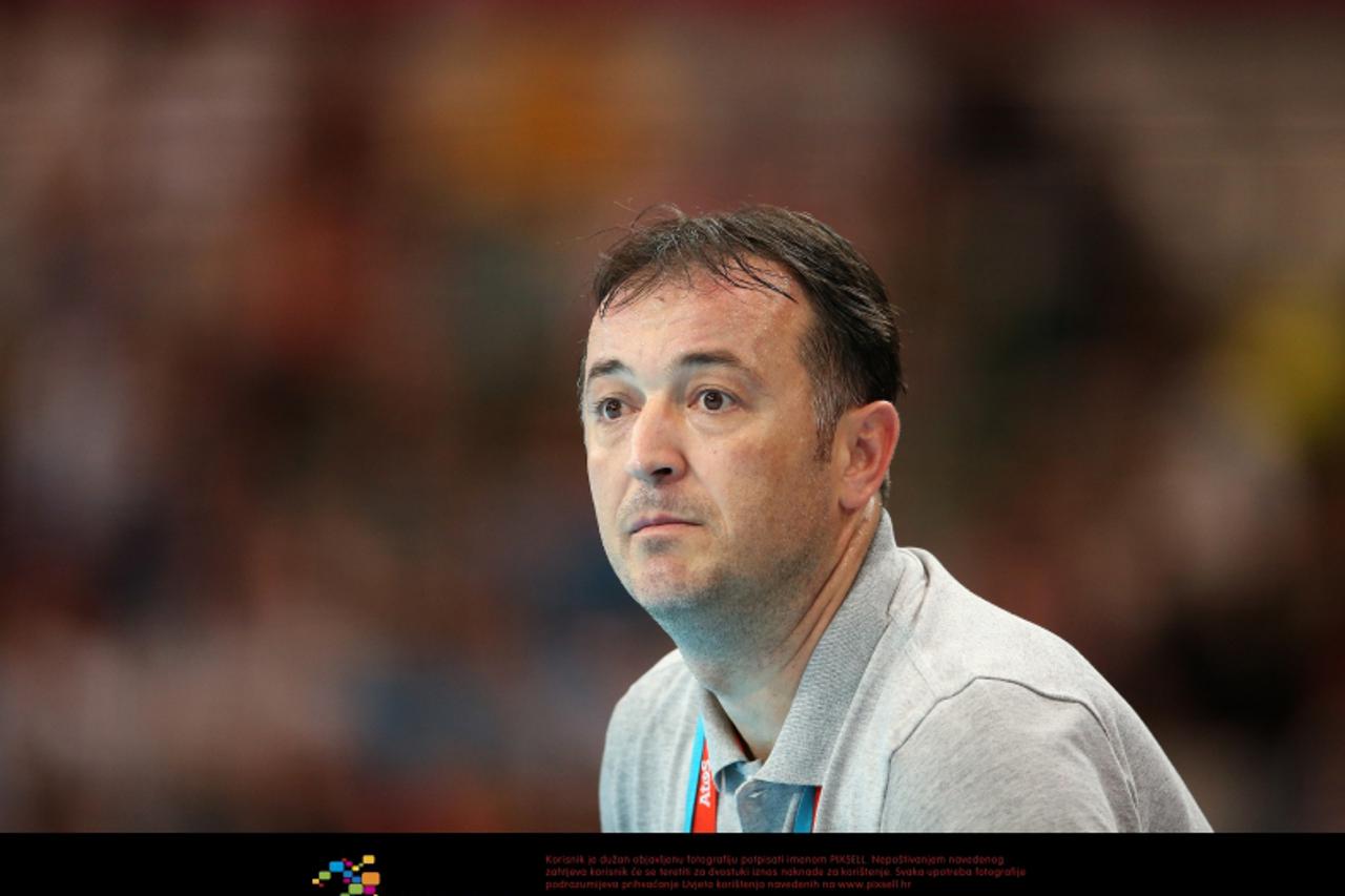 '31.07.2012., London - Ljetne Olimpijske igre London 2012, rukometna utakmica Hrvatska - Madjarska. Slavko Goluza. Photo: Igor Kralj/PIXSELL'