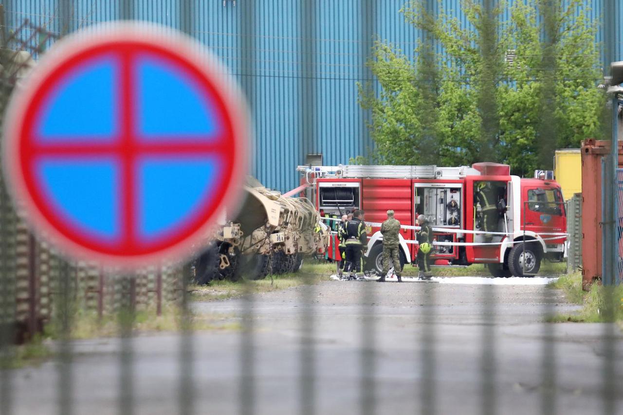 Zagreb: Zapalio se kamion u Remontnom zavodu, jedna osoba ozlijeđena