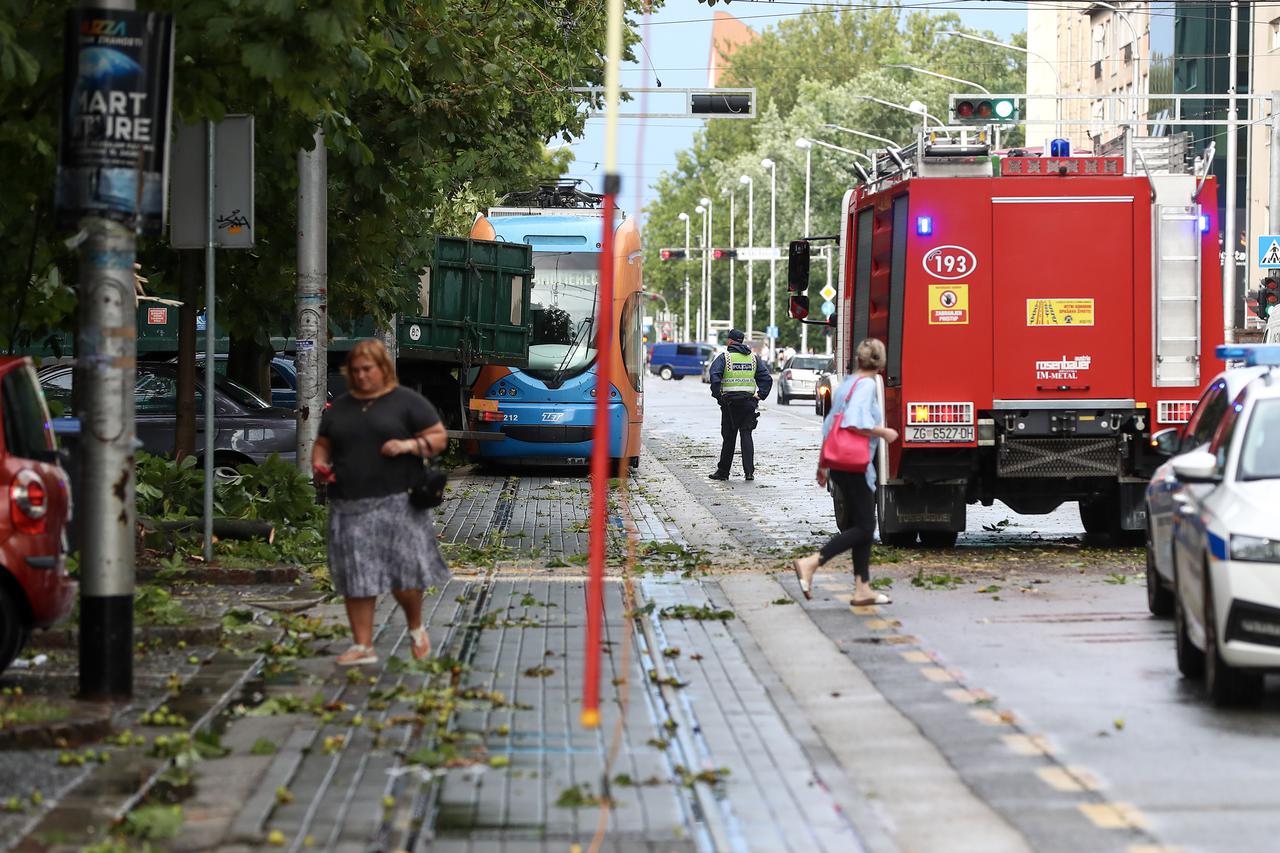 Posljedice novog nevremena koje je pogodilo Zagreb