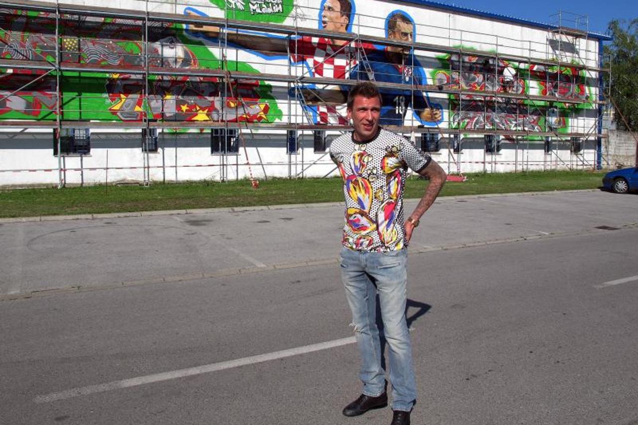 Mandžukić mural