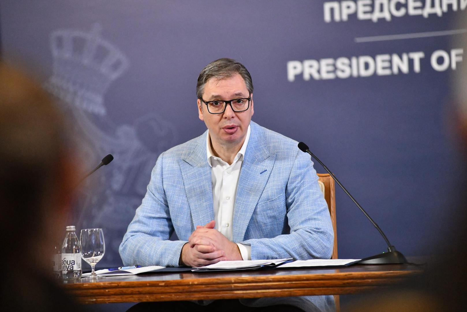 Predsjednik Srbije Aleksandar Vučić prima oko 1.700 eura mjesečno. 