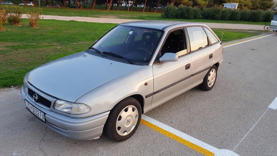 Opel Astra