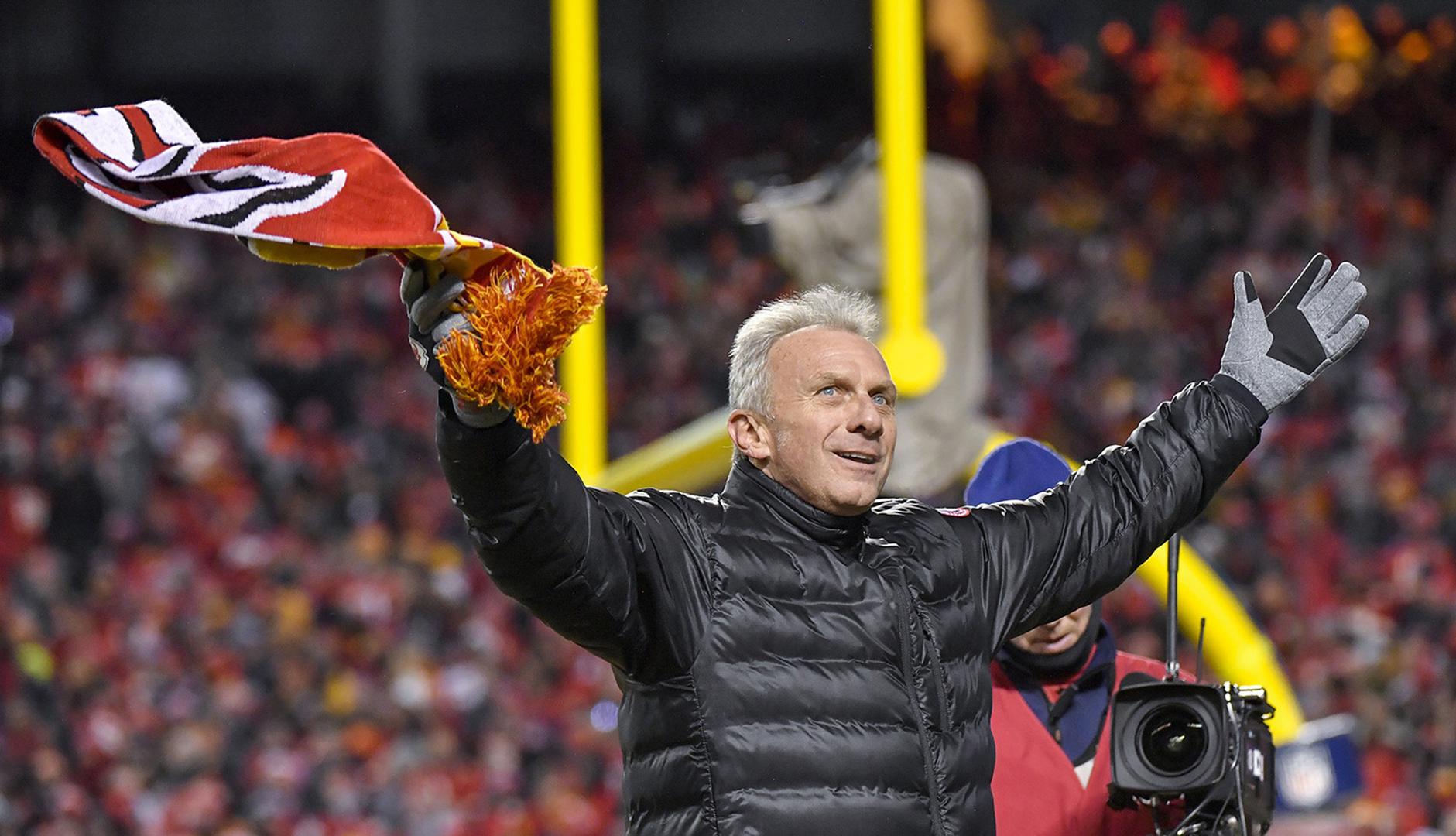 Hall of Fame quarterback Joe Montana fires up the crowd during a break in the AFC Championship game on Sunday, Jan. 20, 2019 at Arrowhead Stadium in Kansas City, Mo. (John Sleezer/Kansas City Star/TNS) Photo via Newscom Newscom/PIXSELL