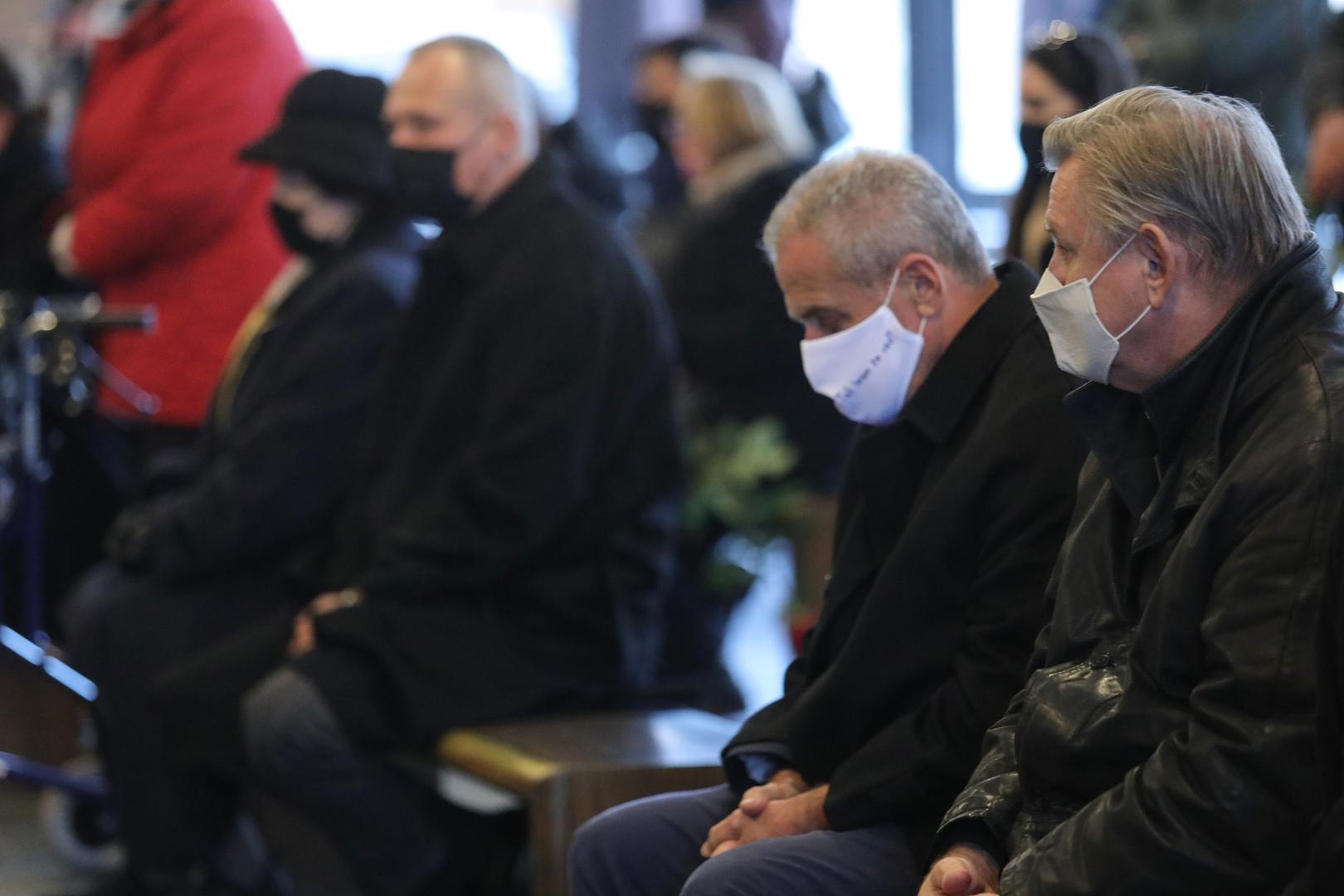 19.11.2020., Zagreb - Posljednji ispracaj pjevaca Krunoslava Kice Slabinca na krematoriju Gaj urni na Mirogoju. Gradonacelnik Zagreba Milan Bandic Photo: Tomislav Miletic/PIXSELL