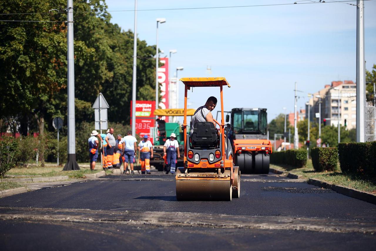 Zagreb: Radovi na Vukovarskoj ulici izme?u ulica Donje Svetice i Heinzelove