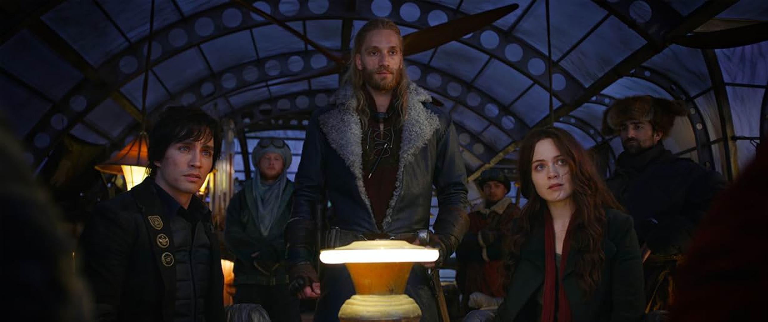 Iako je film "Mortal Engines" producirao tim koji stoji iza "Gospodara prstenova", ovaj post-apokaliptični spektakl iz 2018. godine doživio je težak neuspjeh. Film o pokretnim gradovima koji "love" jedni druge izgubio je oko 174 milijuna eura zbog komplicirane premise i loših kritika.
