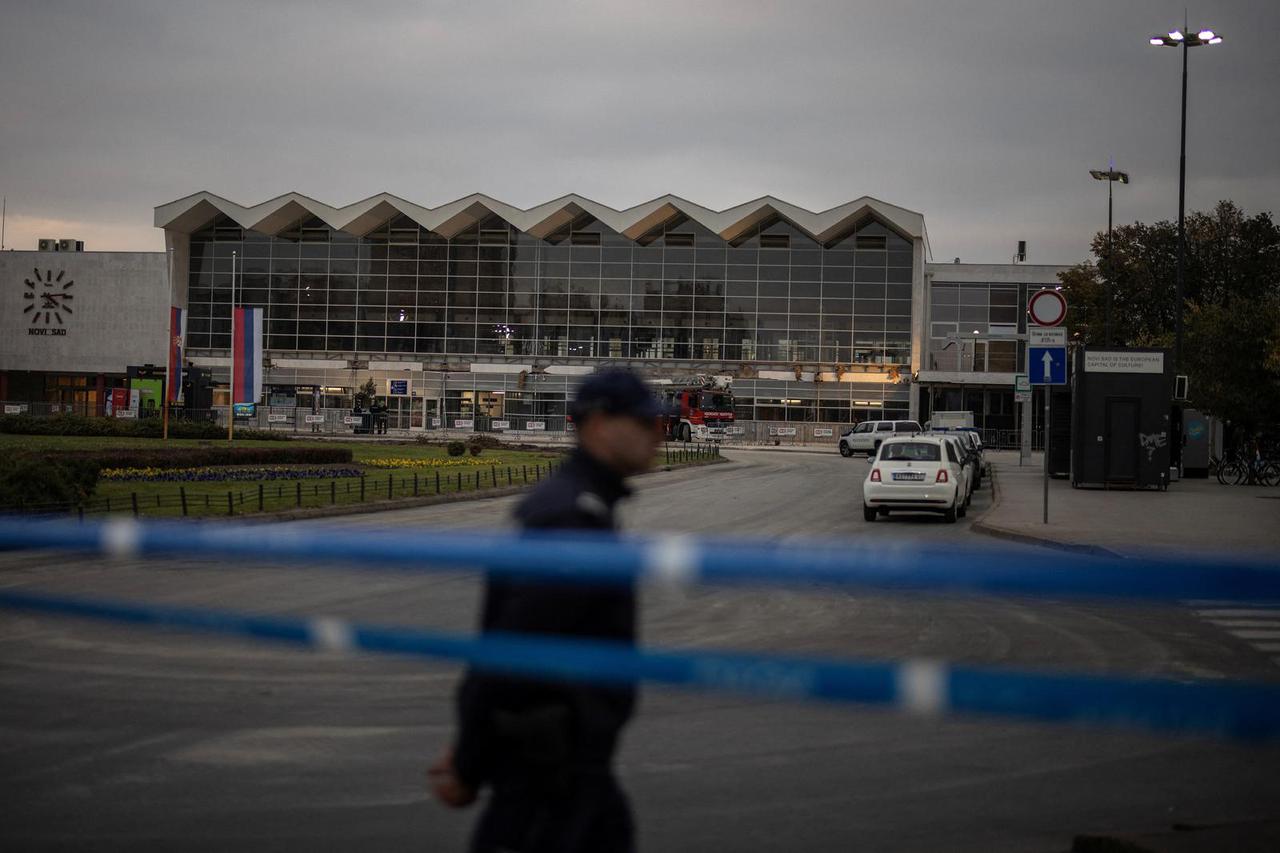 Part of a roof collapsed at a railway station in Novi Sad