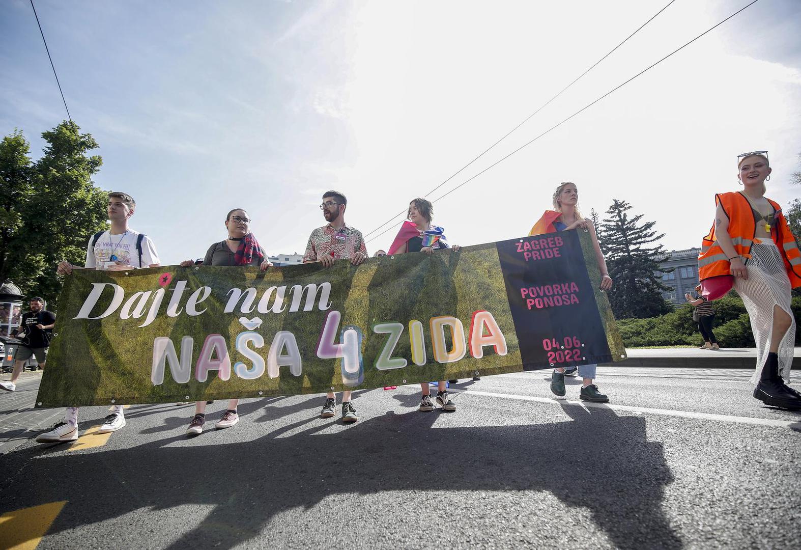 04.06.2022., Zagreb - 21. Povorka ponosa LGBTIQ+ zajednice, osoba i duginih obitelji Zagreb Pridea ove se godine odrzava pod sloganom "Dajte nam nasa cetiri zida!". Photo: Slavko Midzor/PIXSELL