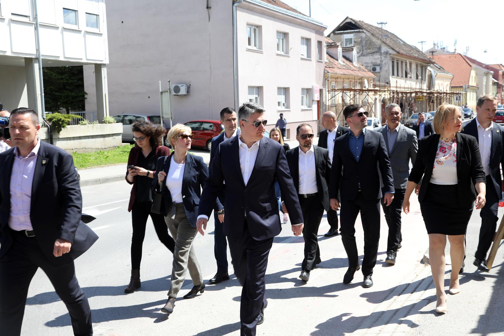 05.05.2021., Sisak - Predsjednik RH Zoran Milanovic obisao je Sisak u drustvu gradonacelnice Kristine Ikic Banicek. Photo: Edina Zuko/PIXSELL