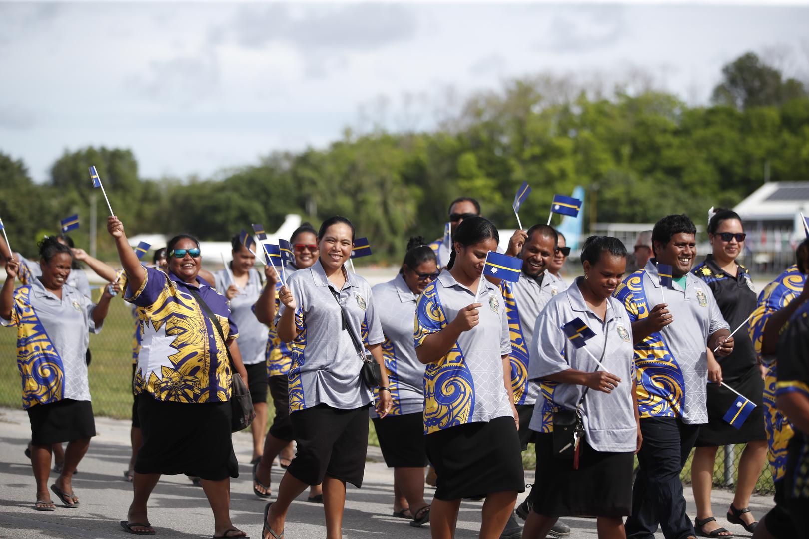 Nauru - Ova mala pacifička otočna nacija nekada je bila “najbogatiji mali otok na svijetu” s per capita BDP-om od 11.900 dolara, ali se suočava s raširenim siromaštvom i neizvjesnom budućnošću. 