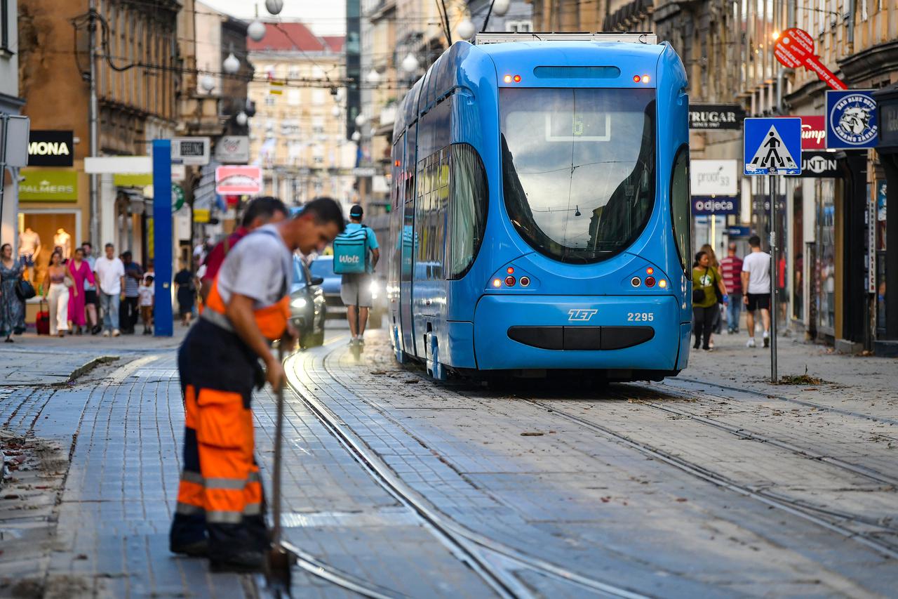 Zagreb: I dalje traje zastoj tramvaja u gradu