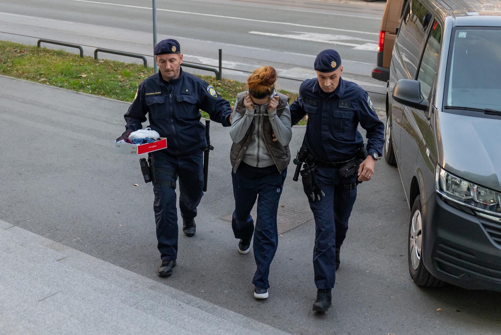 18.10.2023., Osijek - Privodjenje na Zupanijski sud troje osumnjicenih za ubojstvo, koje se dogodilo jucer u Zupanijskoj ulici. Photo: Davor Javorovic/PIXSELL