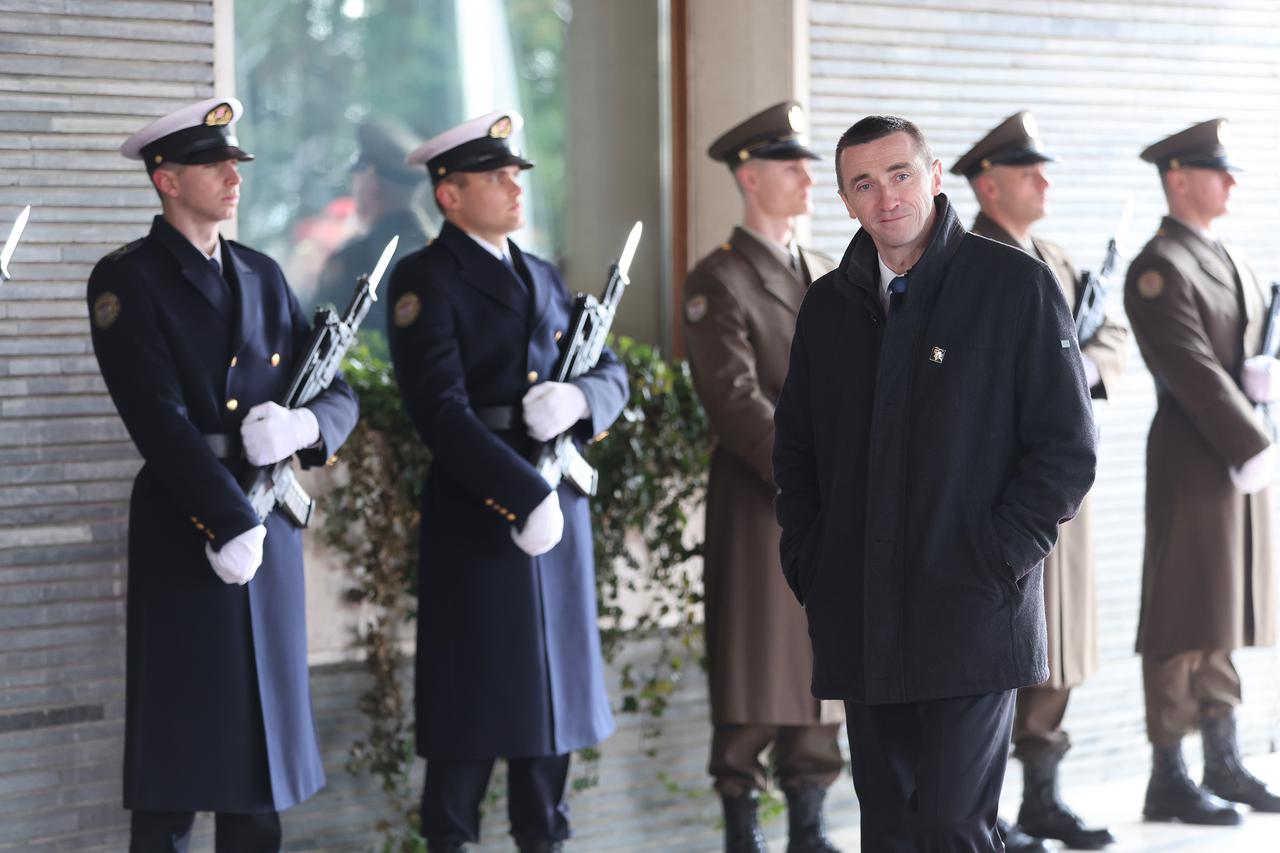 Zagreb: Dolazak uzvanika na inauguraciju predsjednika Zorana Milanovića