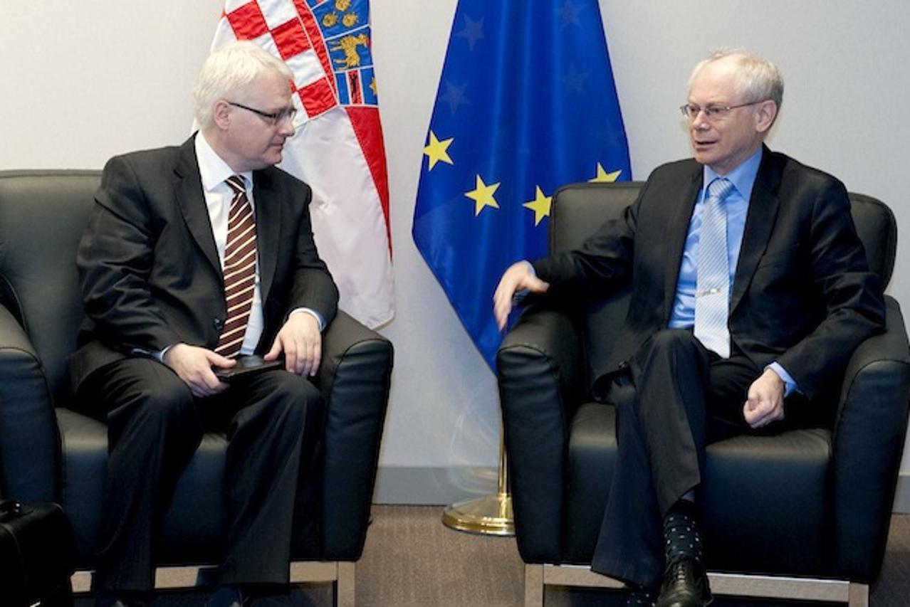 Rompuy i Josipovic3.jpg