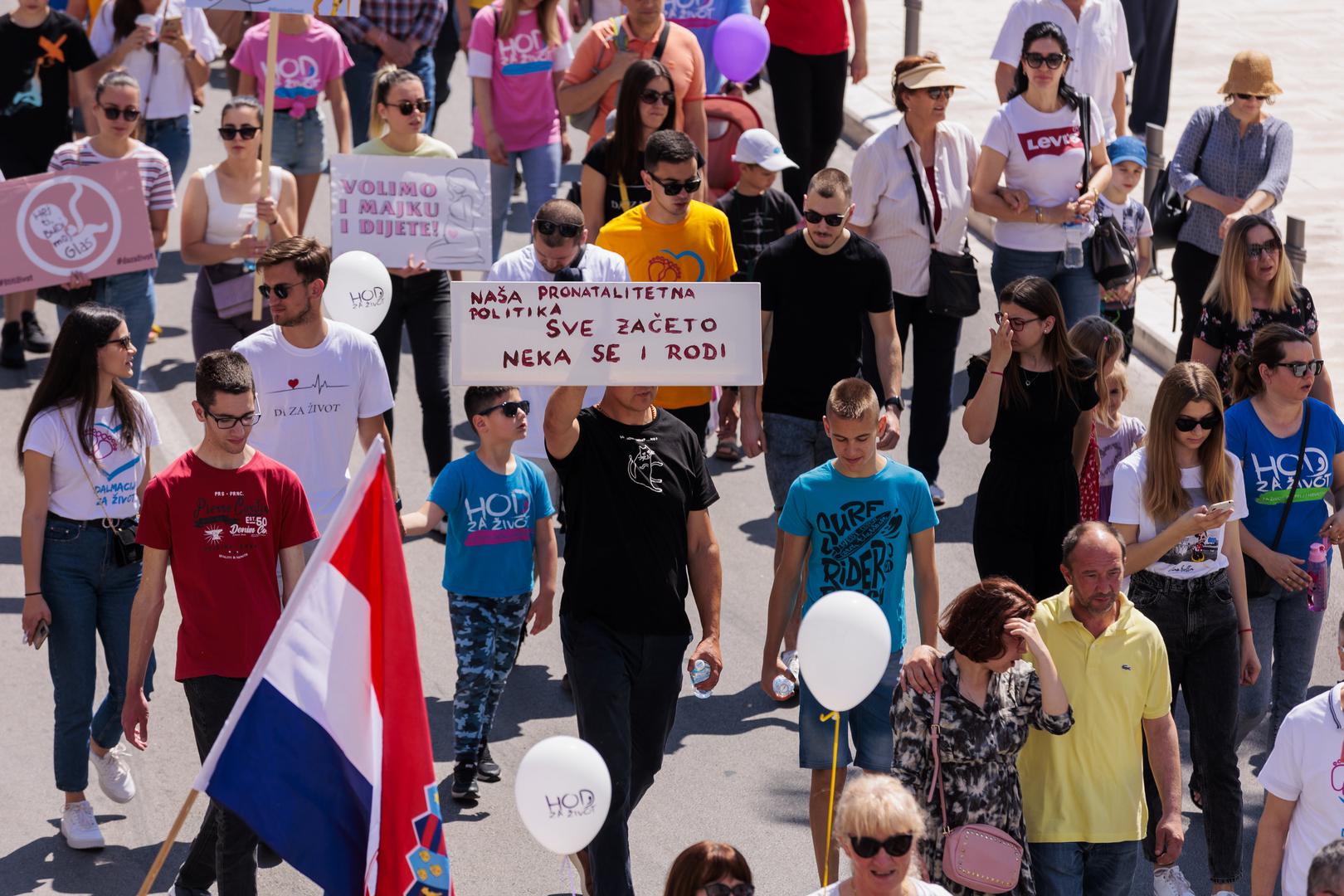 21.05.2022., Split - U Splitu odrzan 4. Hod za zivot s Rive do Zvoncaca.
 Photo: Miroslav Lelas/PIXSELL