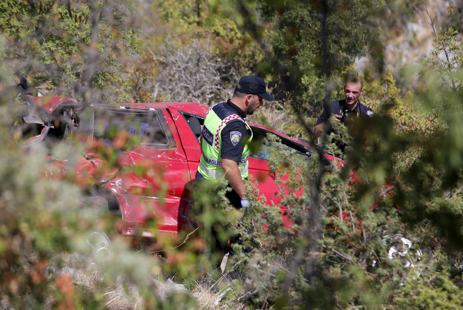 16.08.2024., Bilice - U prometnoj nesreci na drzavnoj cesti D-33 izmedju Bilica i Tromilje sudjelovalo je jedno vozilo te je poginula jedna osoba. Photo: Dusko Jaramaz/PIXSELL